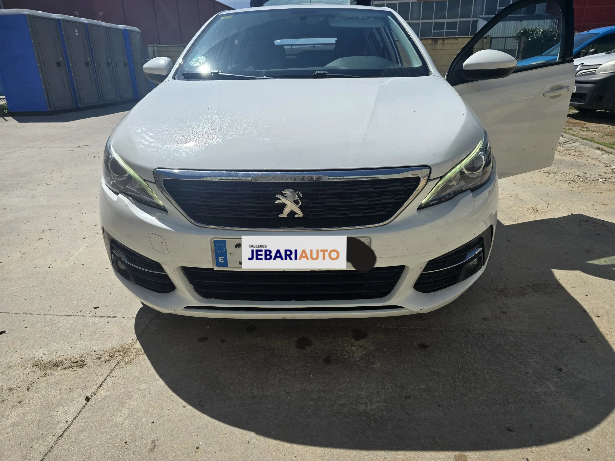 Venta Peugeot 308 segunda mano 2021 con etiqueta C en perfecto estado